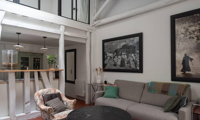 11th Arrondissement Apartment | Nice duplex near Père Lachaise