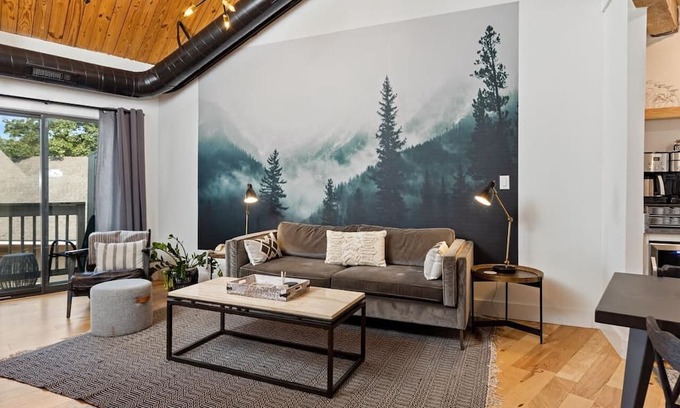 Wintergreen Condo | Mountain Inn Lodge 63 with Wintergreen Advantage