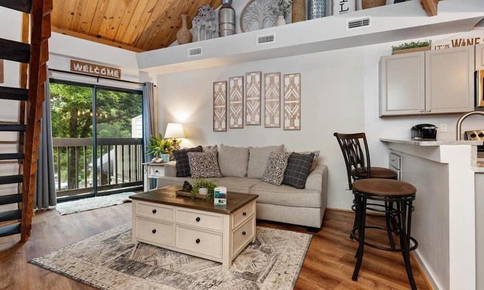 Wintergreen Condo | Mountain Inn Lodge 68 with Wintergreen Advantage