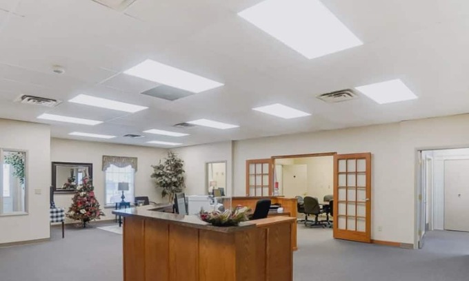 Wapakoneta House | Spacious 3000 sq ft office building in Wapakoneta