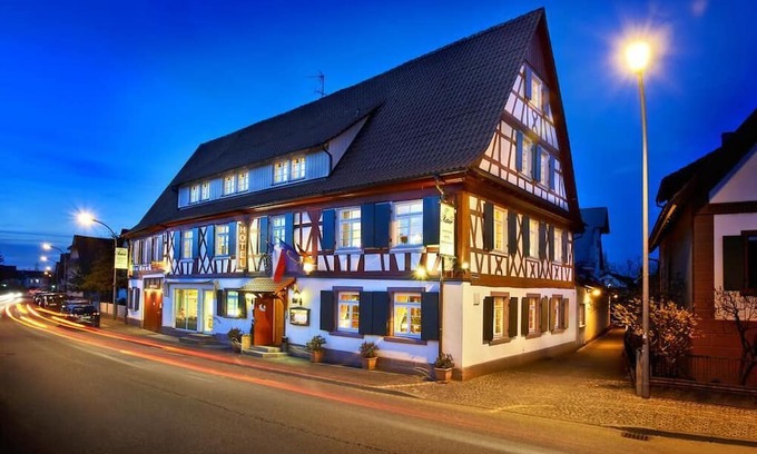 Offenburg Hotel | Hotel und Restaurant Adler