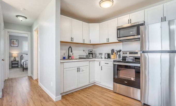 Willoughby Spit Apartment | *Waterview* Ocean View Suite on the Beach