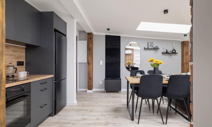 Katowice Apartment | Kościuszki With A/C Katowice by Renters