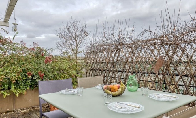 Saint-Mande Apartment | Bright & Large Flat - Roof Top Terraces-St Mandé