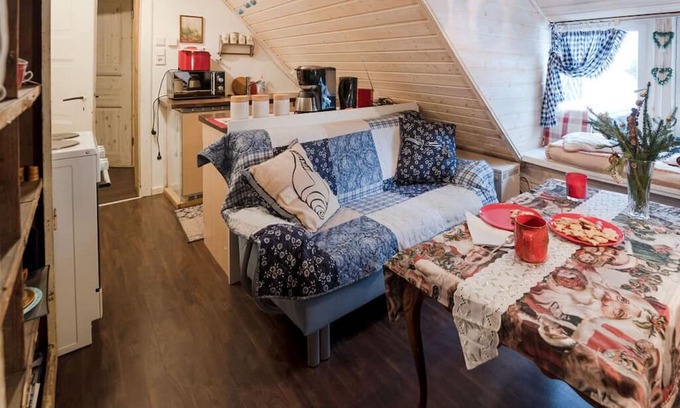 Altenbeken Apartment | Forest view in the old forest office