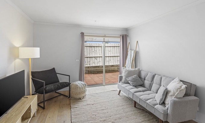 Corio Villa | Lovely Living - Relax in the Bellarine Peninsula