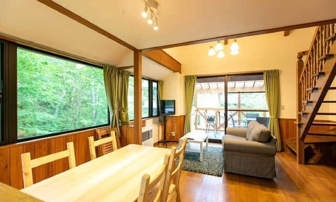 Neba RV Rental | C1 Whole house rental planApril and May Golden / Shimoina District Nagano