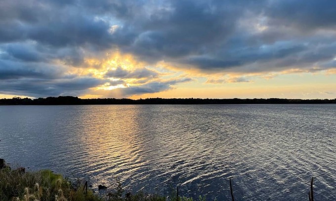 Necedah Cabin | Castle Rock Hideaway
