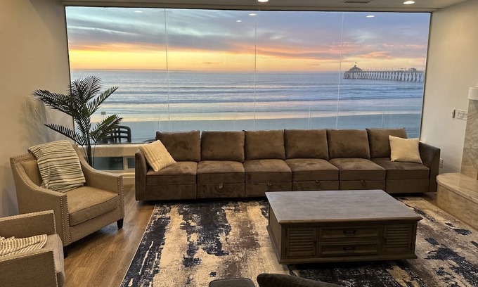 Imperial Beach House | Imperial Beach House Waterfront Retreat!!