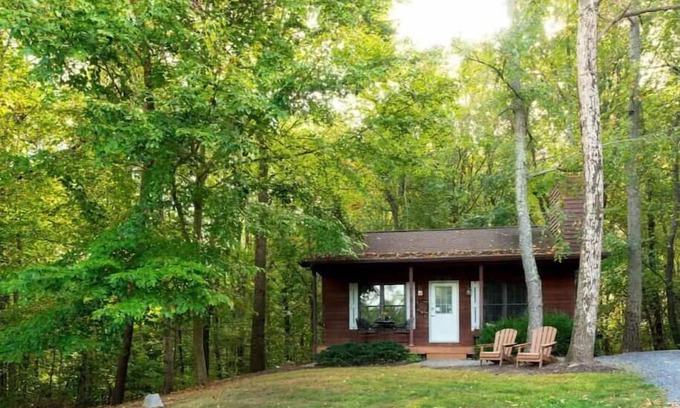Steeles Tavern Cabin | Sunset Cabin, Hot tub and on site Spa!