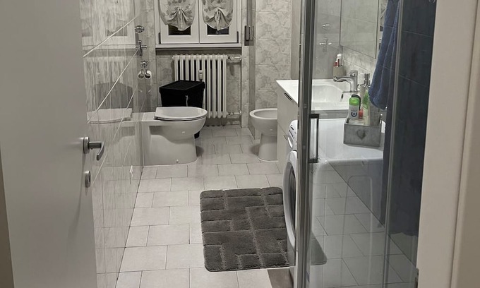 Cinisello Balsamo Apartment | Milan City - Cini Infinity House