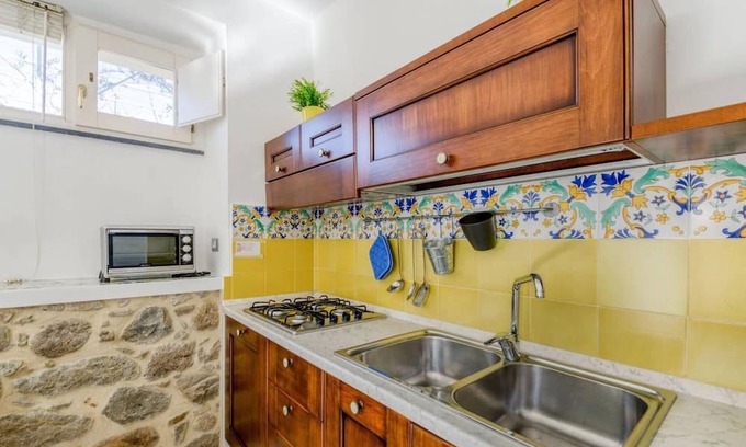 Ceraso Apartment | Apartment For 2 Adults 2 Kids - Ceraso - Cilento