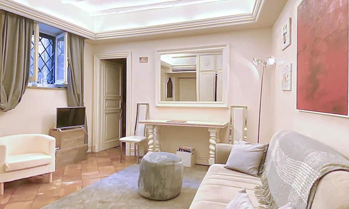 Rione VI Parione Apartment | Cozy apartment in the best neighborhood!: ROME's Historical Center!