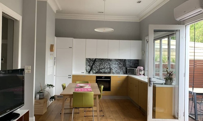 Flemington House | Inner-City Melbourne Family Home - Flemington. Peaceful yet close to everything.