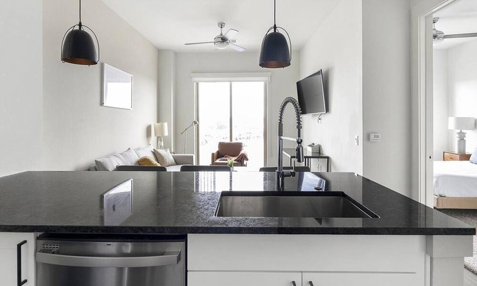 North Loop Apartment | Modern Apartment in Prime Location (ID8890X22)