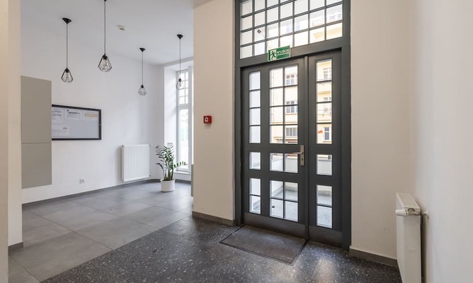 Grunwald Apartment | Apartment Central Poznań by Renters