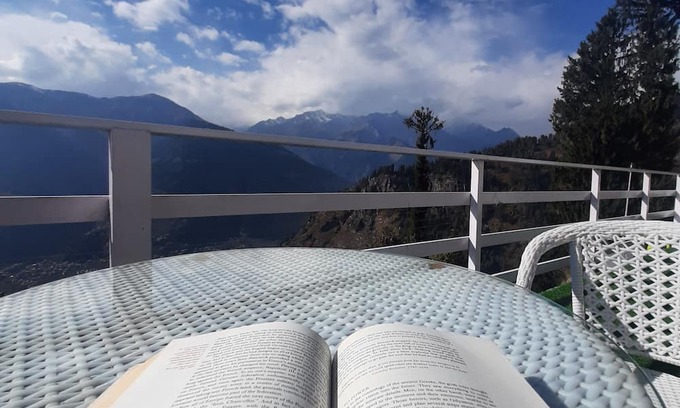 Manali Resort | Mystic Heist Resort & Cafe