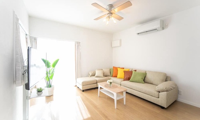 Kuwana House | Accommodates 9 people pets allowed 5 minutes to / Kuwana Mie