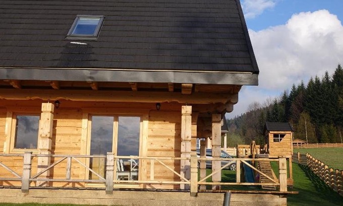 Zawoja Ski Chalet | Domki Zawoja z Jacuzzi