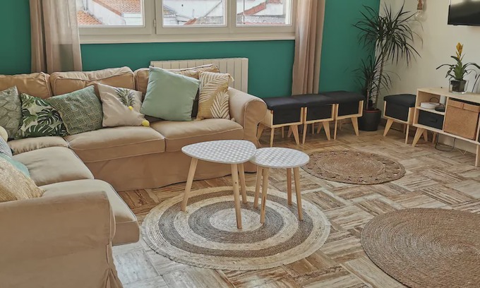 Bleriot-Plage House | Le Spot, group accommodation by the sea