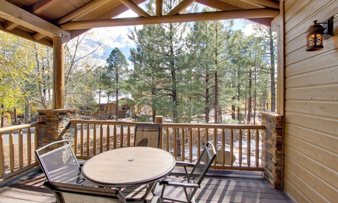 Torreon Villa | Covered Deck Cozy Show Low Villa in Torreon!