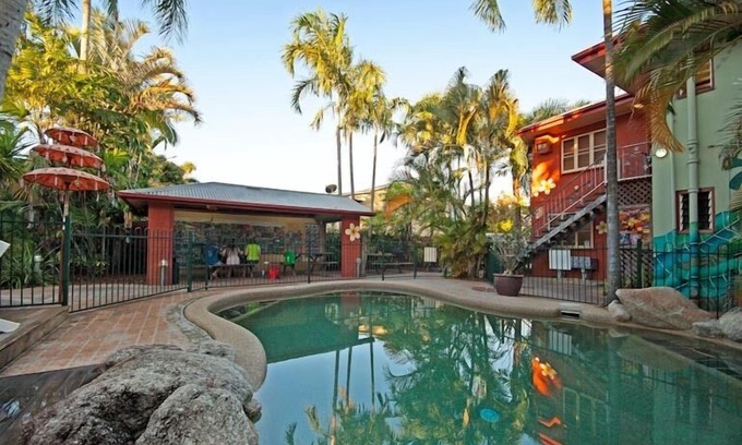 Parramatta Park Hostel | Travellers Oasis