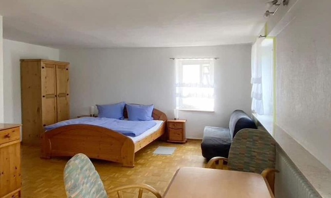 Waldbreitbach Apartment | Double room (room no. 3) - Nassen's Mühle - Restaurant & Pension