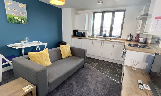 Stafford Apartment | 6 Cross Court, Stafford