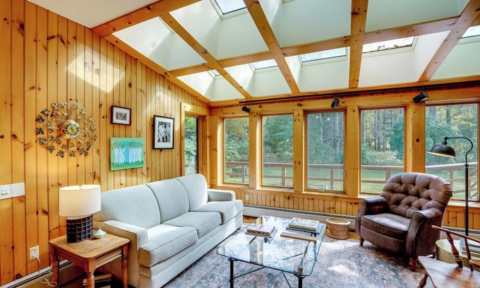 Hawley House | Secluded Family Getaway w/On-Site Creek in Hawley