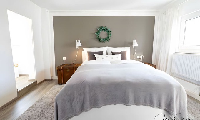 Neuenstein Apartment | Apartment 'Hugley' with Wi-Fi