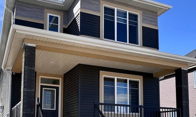 Southwest Calgary House | Bright, Spacious 3-Bedroom Getaway in SW Calgary - Your Home Away from Home!