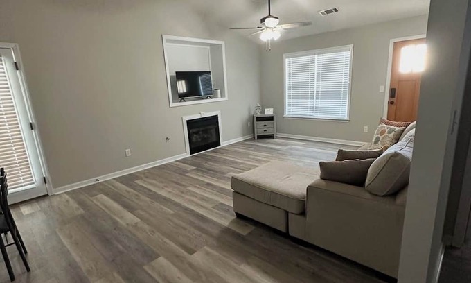 Aiken House | NEW LISTING nAiken's Home away from home