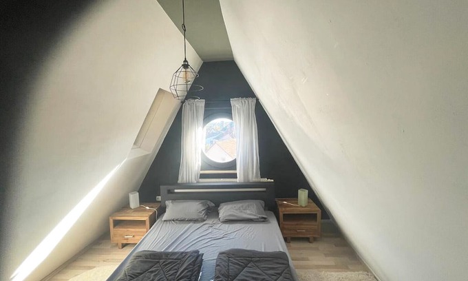 Bad Neustadt an der Saale Apartment | Studio 'Loft Steingasse' with Wi-Fi