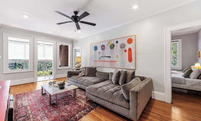 Cherry Condo | Elegant Myers Park 2BR King Condo | Sunroom