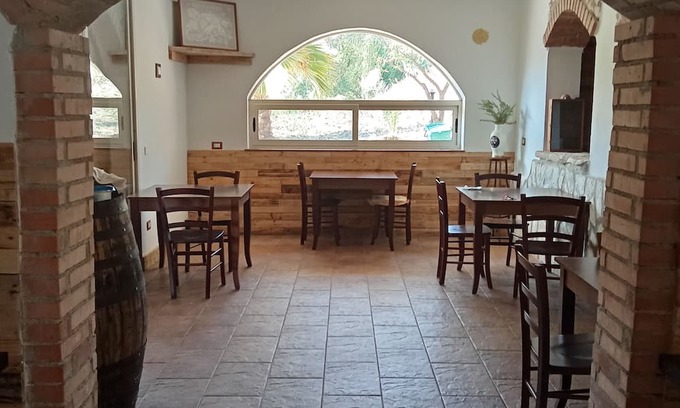 Santa Elisabetta Cottage | Country house set in a peaceful valley 20 minutes from the city of Agrigento.