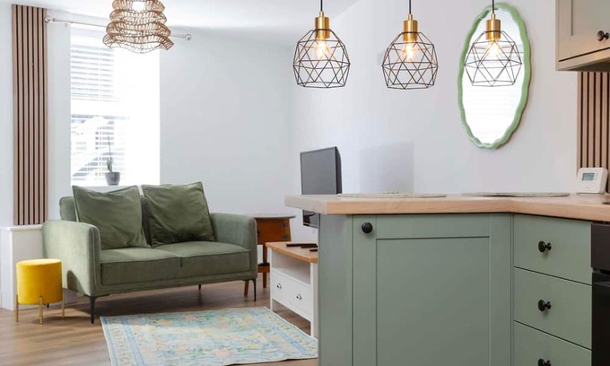 Pentrebach House | Taff Trail Nature Retreat Cottage