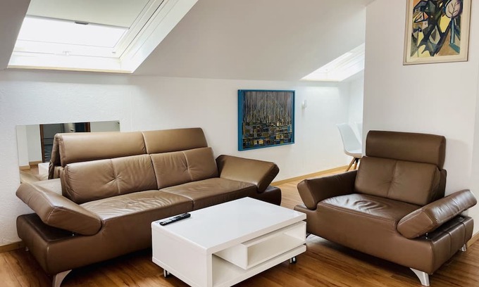 Leonberg Apartment | Apartment with 2 bedrooms