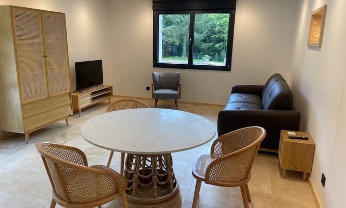 Rambervillers House | Lodging in a garden near Fraispertuis City Park.