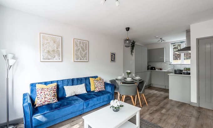 Chalfont St Peter Apartment | Chalfont St Peter | Gerrards Cross