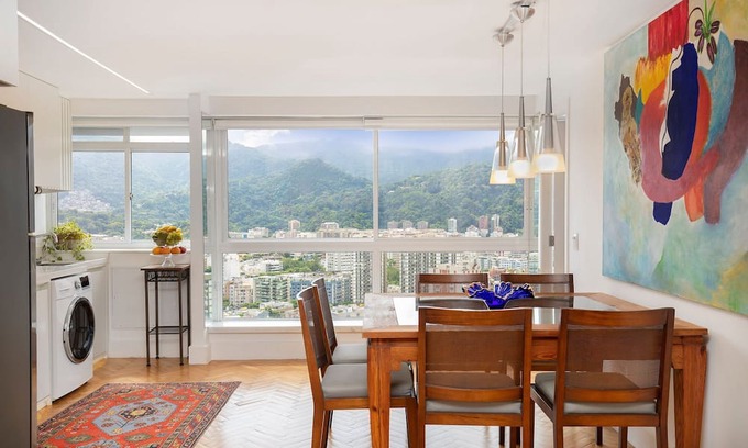 Leblon Apartment | Ocean/Lagoa view Leblon with services - Casape.Rio