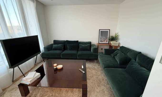 Silly-Gallieni Apartment | Bright apartment in Boulogne-Billancourt