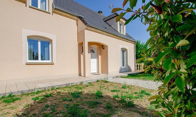 Saint-Julien-les-Villas House | Les Lys - SAINT JULIEN LES VILLAS
