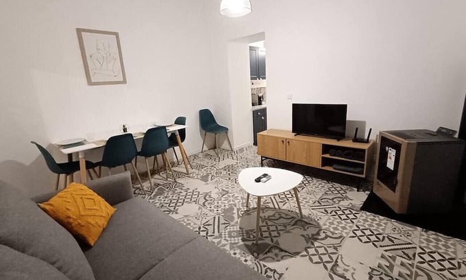 Fontainebleau Apartment | Jardin Saint Merry sleeps 2