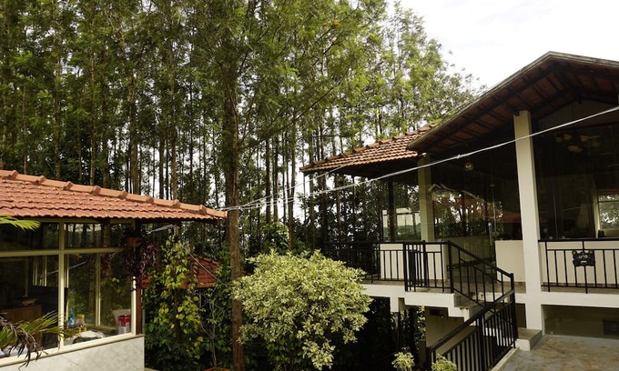 Chikkamagaluru Apartment | Chirooss Homestays And Resorts