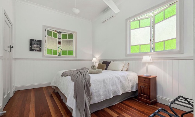 Pinbarren Cottage | Reconnect with the earth and each other in this private 1920’s haven.