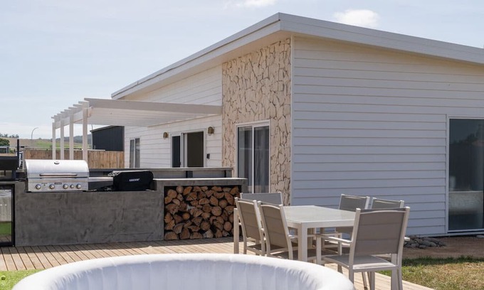 St Helens House | Casa Annabella - St Helens