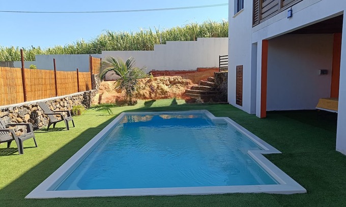 Saint-Joseph House | Bright Creole house with peaceful pool & view of the wild coastline