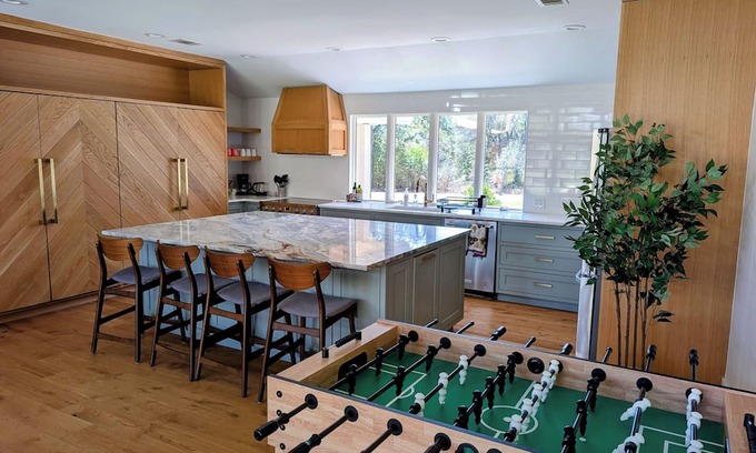 East Oak Hill House | Beautiful 4-bedroom home - near Barton Springs, Downtown, SoCo, Rainey St