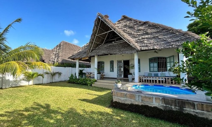 Chukwani Villa | Villa Andrea