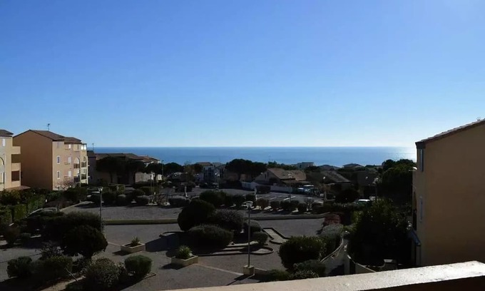 Saint-Pierre-la-Mer Apartment | Residence Terrasses De La Mediterranee - 2 room apartment 4 beds SAINT PIERRE LA MER